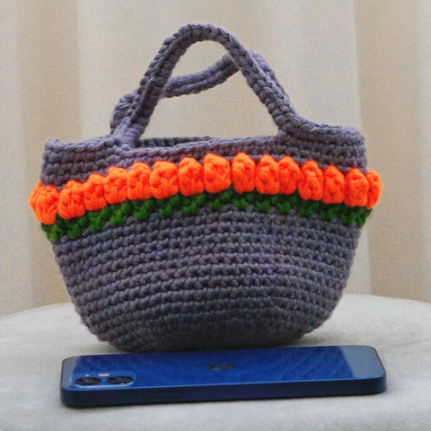 Crochet handbag-tulips bag