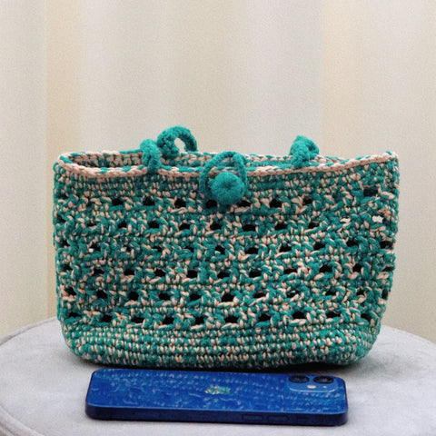 handmade Crochet handbag-waffle bag